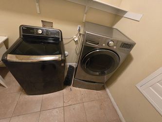Lg Washer And Dryer.