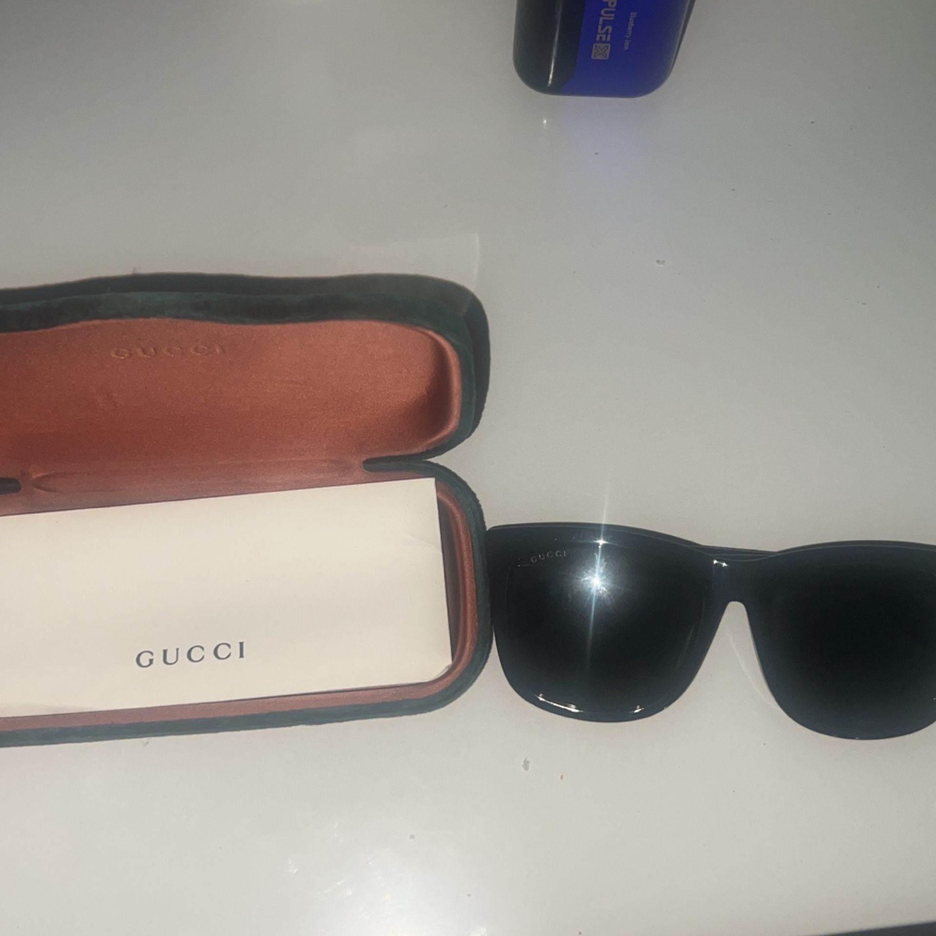 Black Gucci Shades