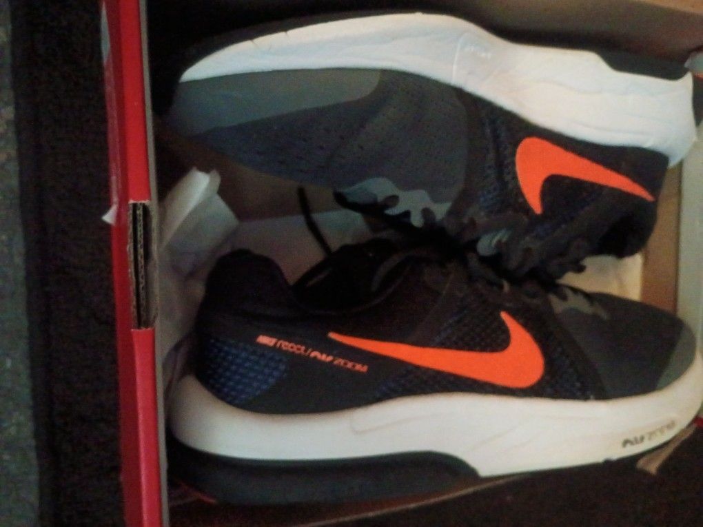 Nike Shoes Size 11
