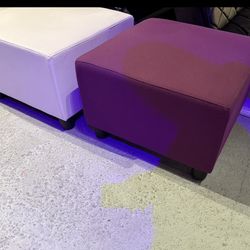 Herman Miller Office Cubes Seats Lounge Decor 