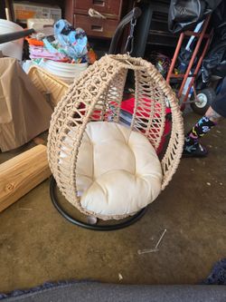 Pet egg chair