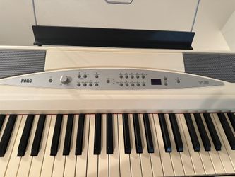 Korg SP-280 digital piano in white, Music Rest, Korg Sustain Pedal, Stand