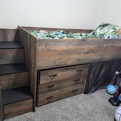 Kids Twin Bunked Bed With Drawers & Matress 