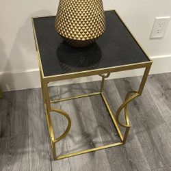 Beautiful Contemporary small Table - Like New!