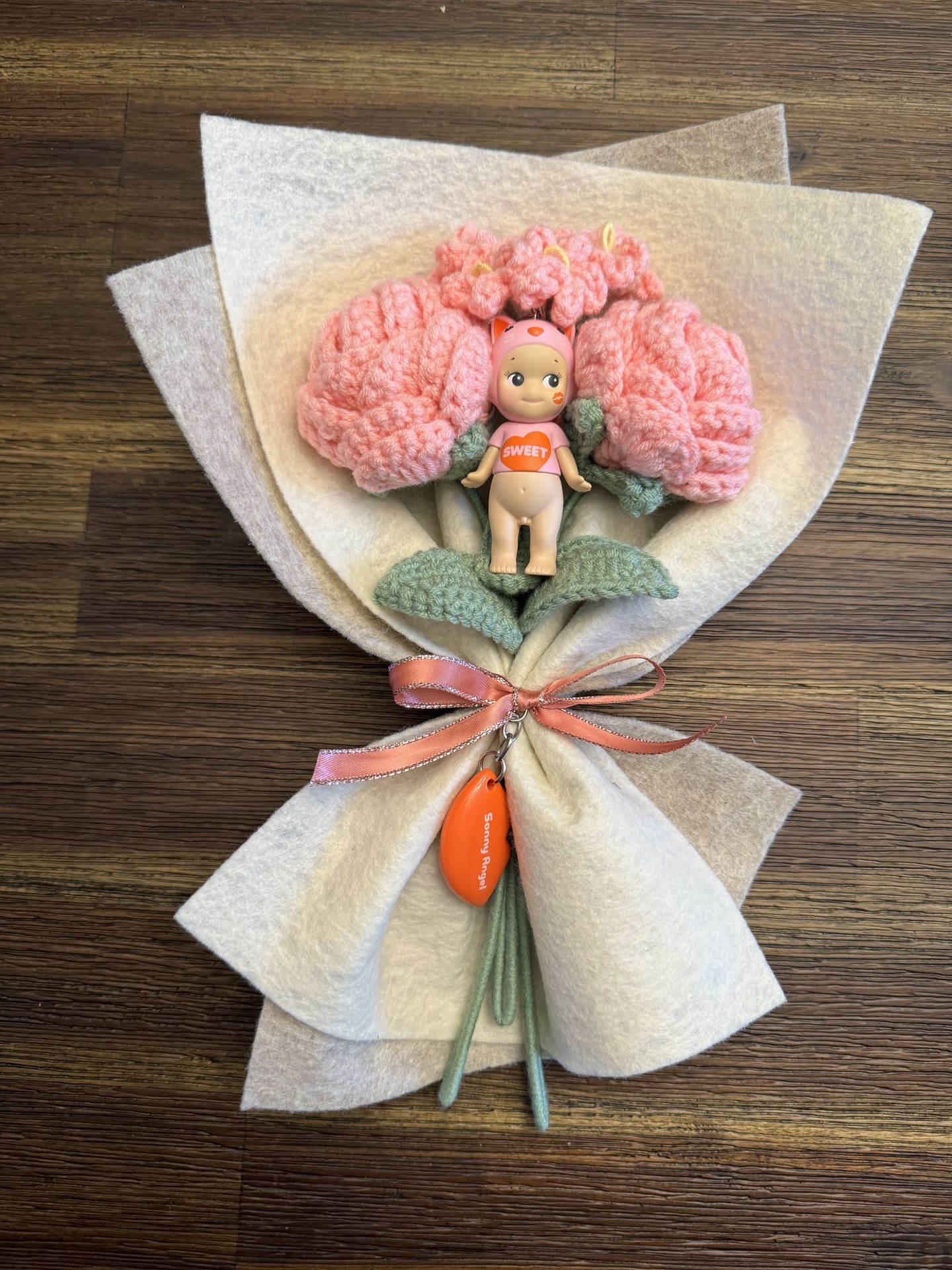 Valentines Sonny Angel Bouquet 