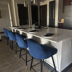 Bar Stools 