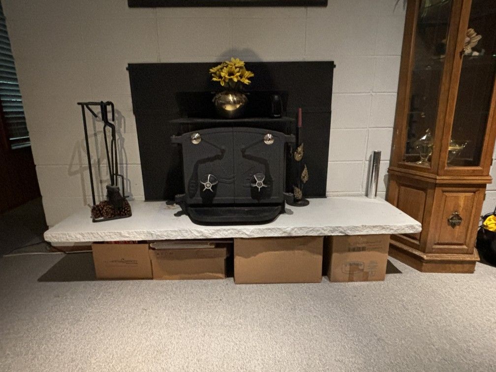 Fisher Grandma Bear Wood Stove