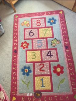 Hopscotch kids rug