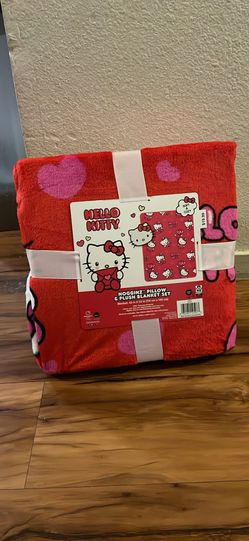 Hello Kitty Plushy And Pillow Blanket