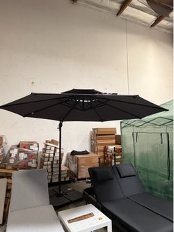 New 10' Cantilever Umbrella Patio Umbrella with 360° Rotation for Garden Deck Pool Patio, Gray