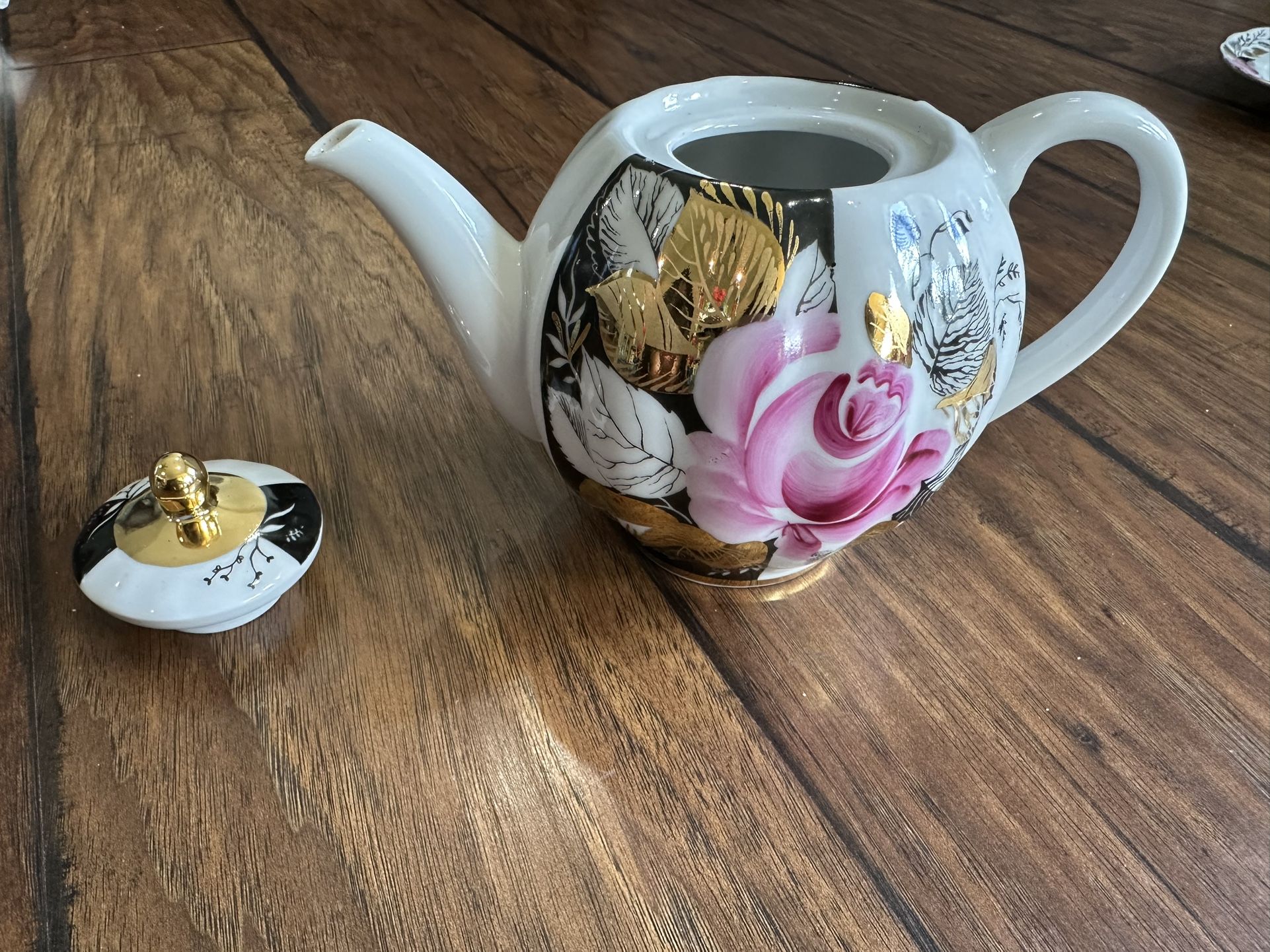 24 Piece Russian Lomonosov Porcelain Tea Set – Imperial Soviet Era – New in Box