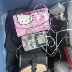 Collectibles Electronically Videogames  Coins Jewelry Lot 