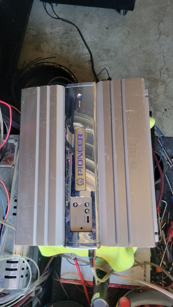 Pioneer Amplifier 2 Channel