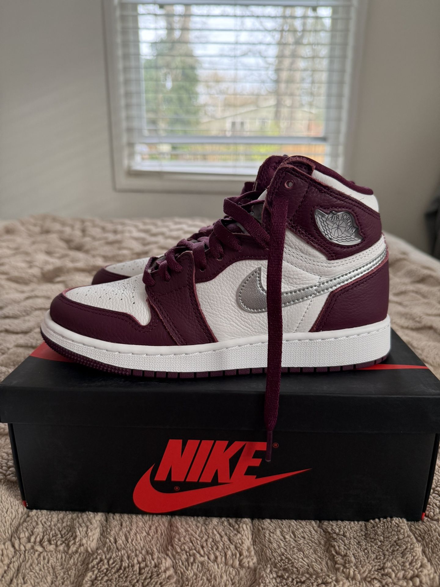 Jordan 1 High Retro OG Bourdeaux