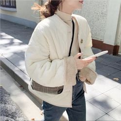 Coat jacket reversible cozy white cream khaki pocket quilted puff women’s