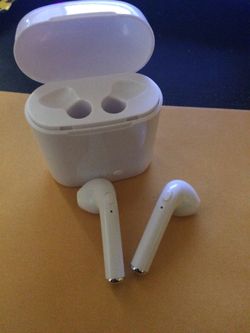 Wireless Bluetooth Ear Pods