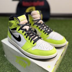 Jordan Retro 1 Visionaire 14M Worn 
