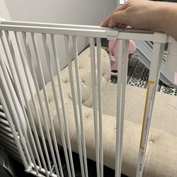 Baby Gate for Stairs – Good Condition
