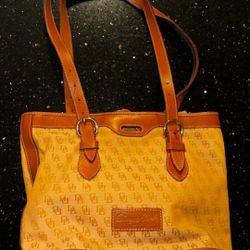 Dooney & Burke Tote Bag Purse 