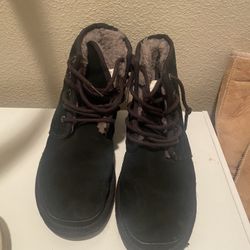 Ugg Men’s Size 8 