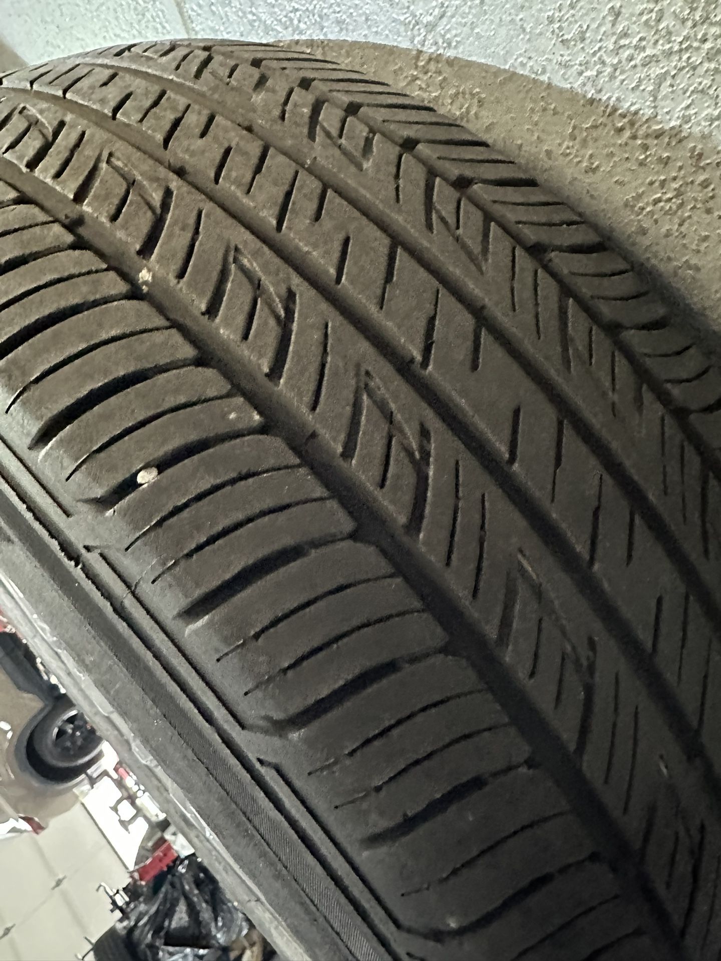4 Tires 255/60R18 Kumho No Nails Or Plugs 6/32 To 9/32 Tread $150 For All