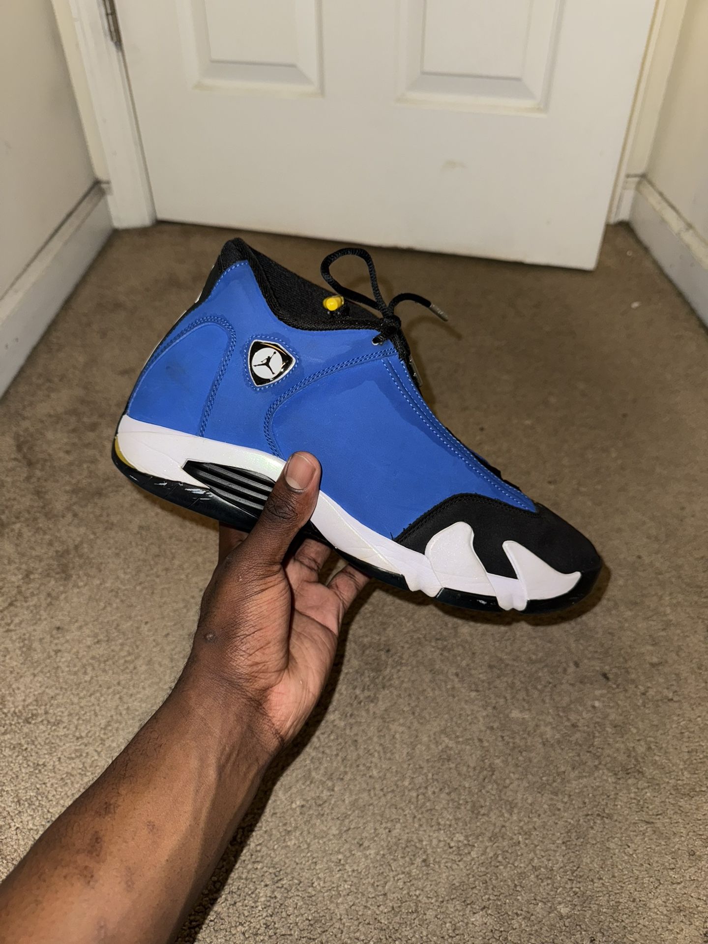 Jordan 14 Laney Size 11 $150‼️