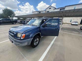 2000 Nissan Xterra · SE Sport Utility 4D