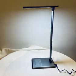 SMART TOUCH LED Desk Lamp