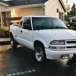 2000 Chevrolet S-10
