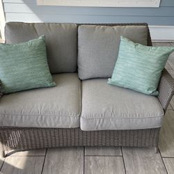 Outdoor Furniture Set (loveseat + 2 Chairs)