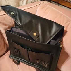 Briefcase Soft But Official Snap Straps