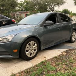 Chevy Cruze 2012