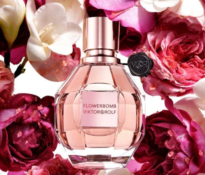 Viktor& Rolf FlowerBomb Perfume 3.4oz