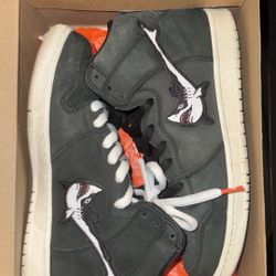 SB Dunk High Oski Black 