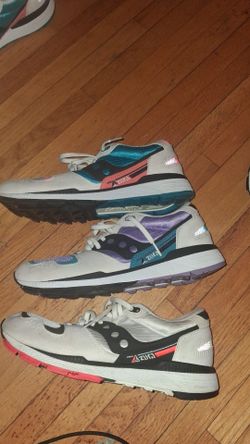 Bundle 3 Saucony azura shoes size 8