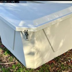 Heavy duty, triangle shaped fiberglass construction