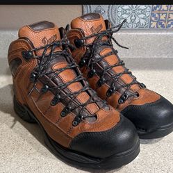 Danner Size 11D , Men’s 5.5 Inch Brown Soft Toe work/hiking boots, Shoes . Gore-Tex 