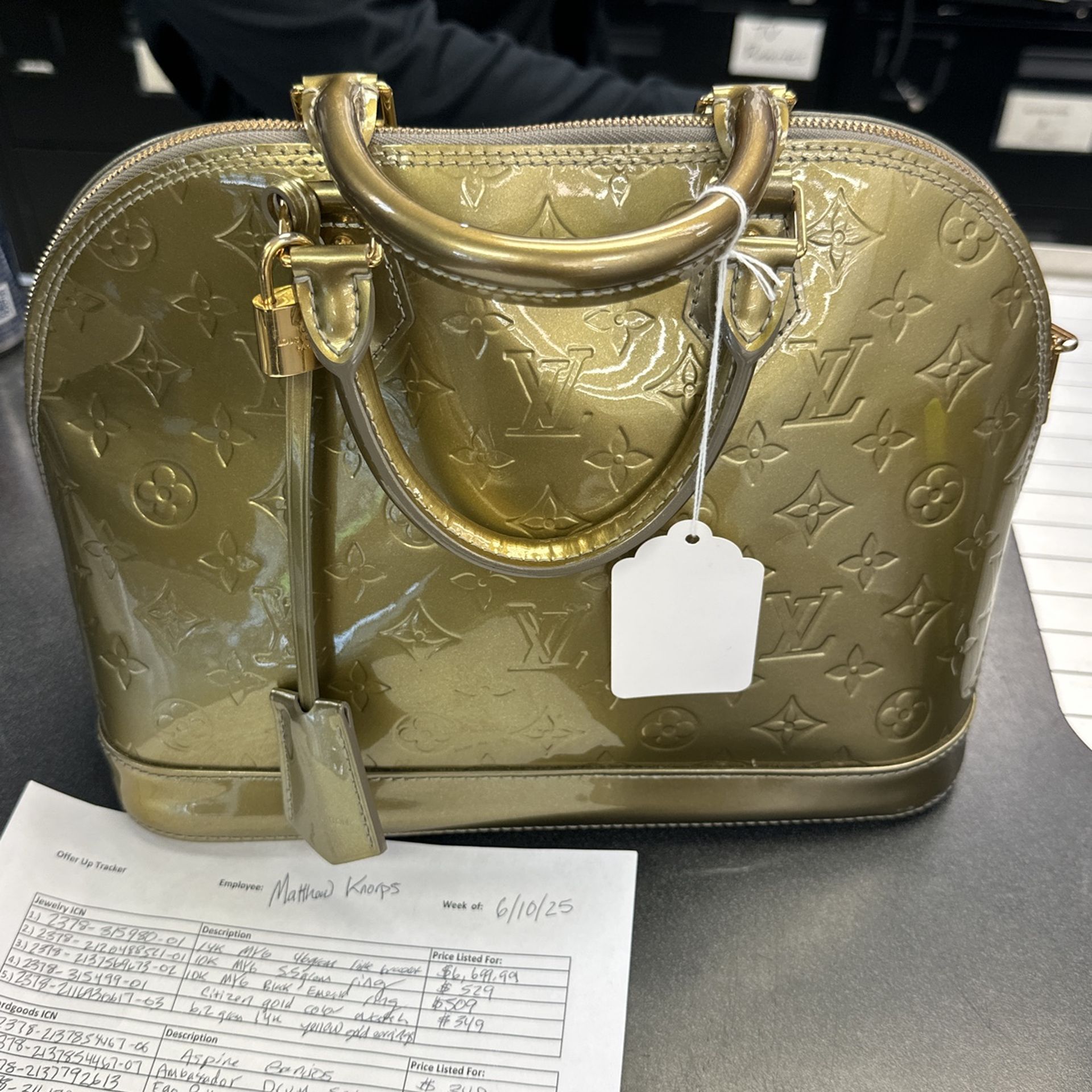 Louis Vuitton Purse