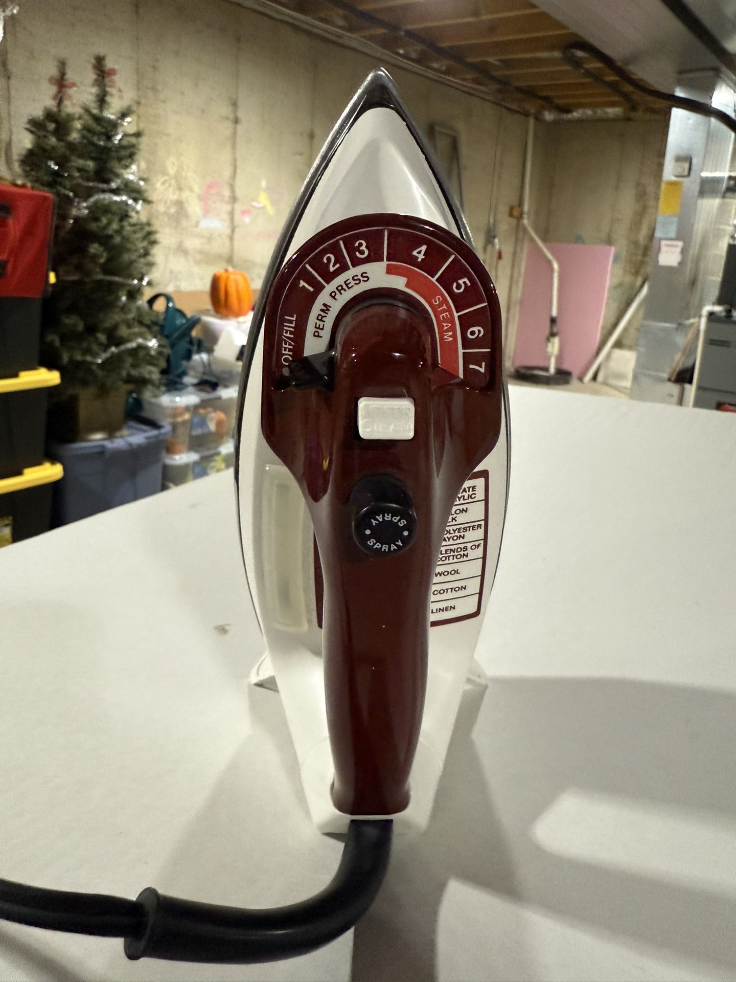 Vintage Black & Decker Iron