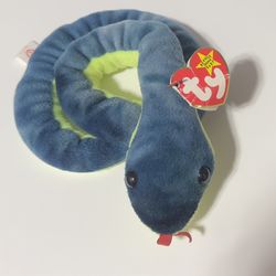 TY BEANIE BABY HISSY THE SNAKE 1997 PVC PELLETS *RARE RETIRED VINTAGE* W/ERRORS