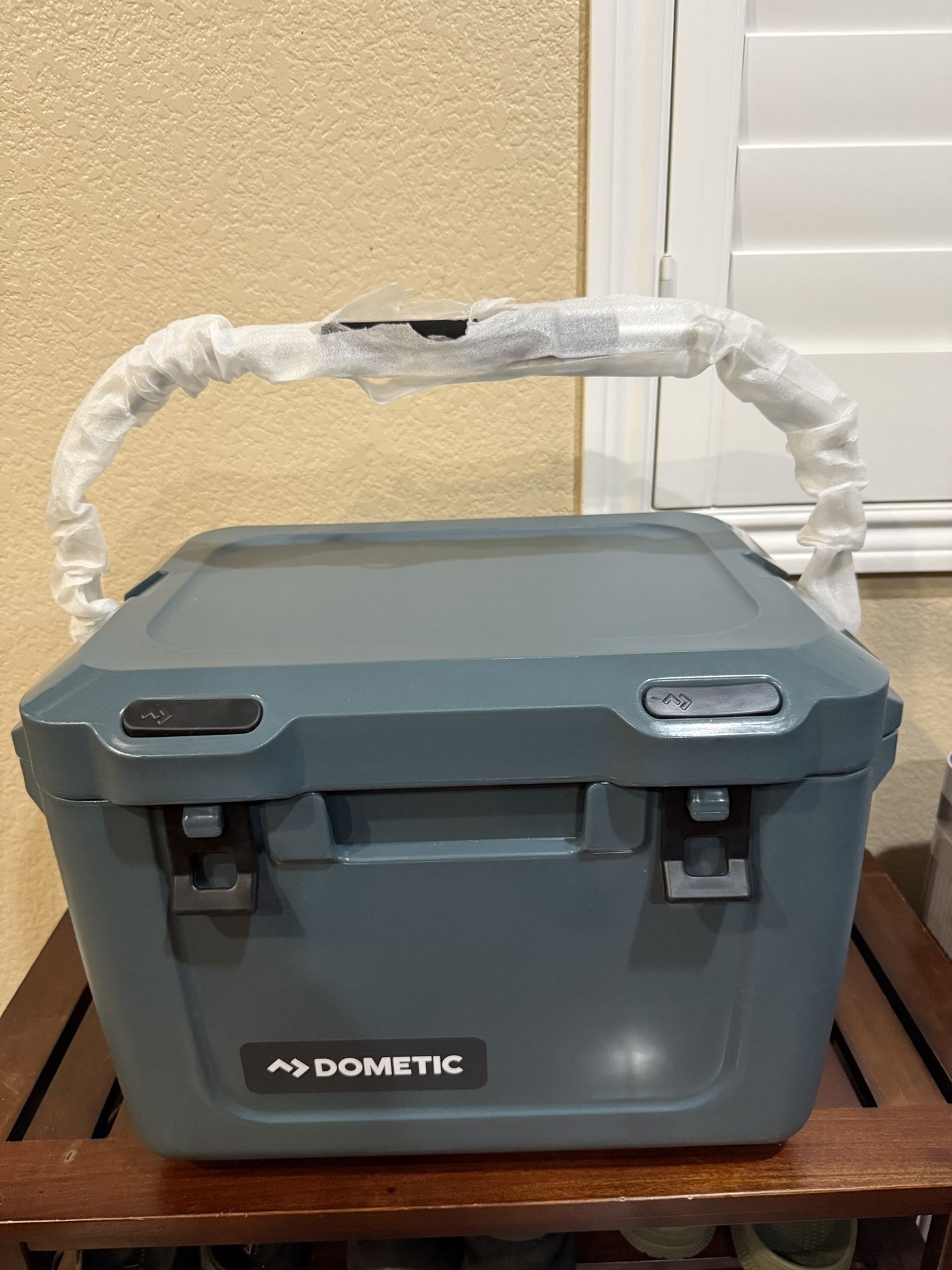 Dometic Patrol 20 Cooler- Ocean Blue Color