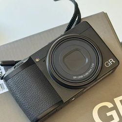 Ricoh GR IIIx Compact Digital Camera - Black (26.1mm f/2.8 GR Lens) + Extras