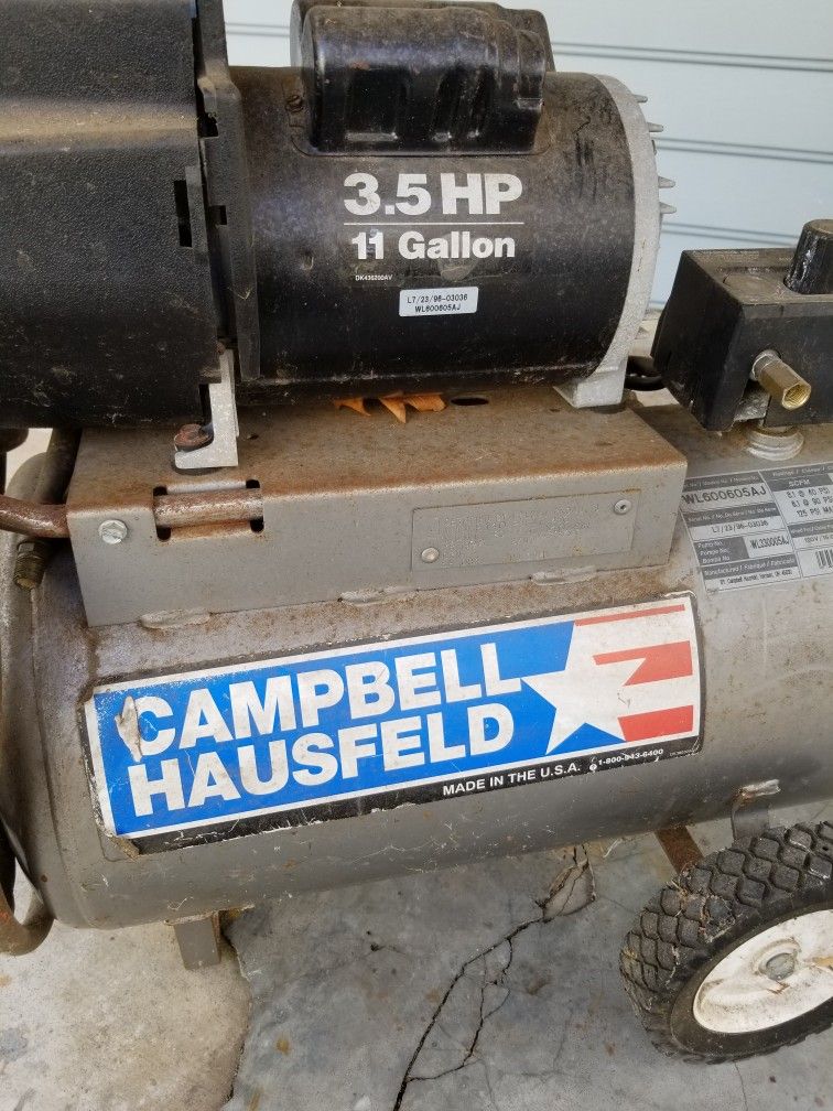 Campbell Hausfeld 3.5 HP 11 Gallon Compressor