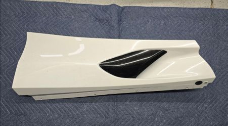 Mclaren 750s Lower Quarter Panel Skirt Vent Right Passenger Rocker Moulding