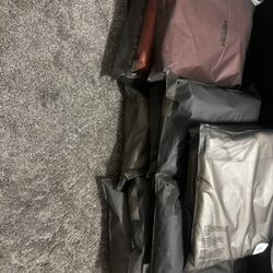 Essentials Lot
