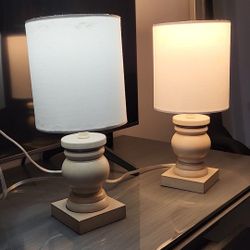 Set Of 2 Lamps 