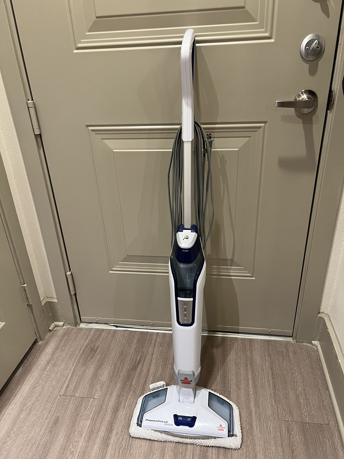 Bissel Powerfresh Deluxe Steam Mop