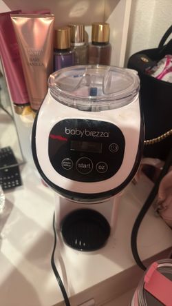 Baby bottle maker