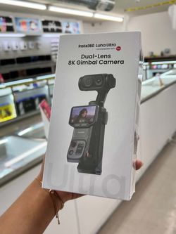 Insta360 Luna Ultra Dual Lens 8k