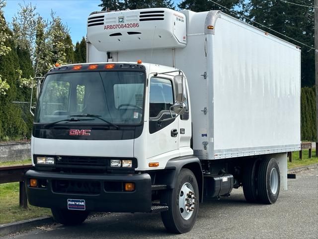 2007 GMC T-7500